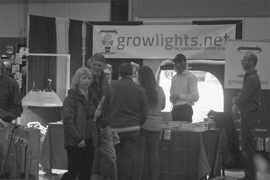 growlights.net 2015 booth pdx expo center 