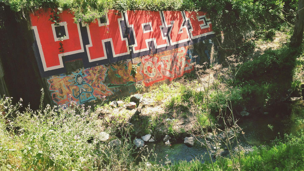 Graffiti near Berkeley California Phase