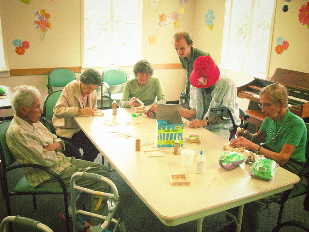 Easter Crafts at Laurelhurst Village, Portland Image1